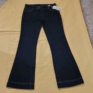 NWOT Freestyle Revolution Flare Woman Jeans Size 9